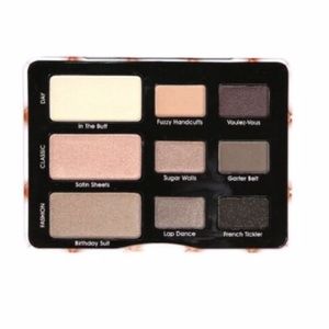 🌻 Beauty Creations  (TOTALLY NUDE) 9 Colors Eyeshadow  Palette